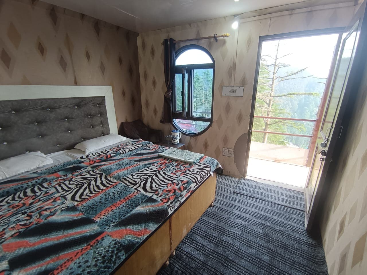 Double bed room window view