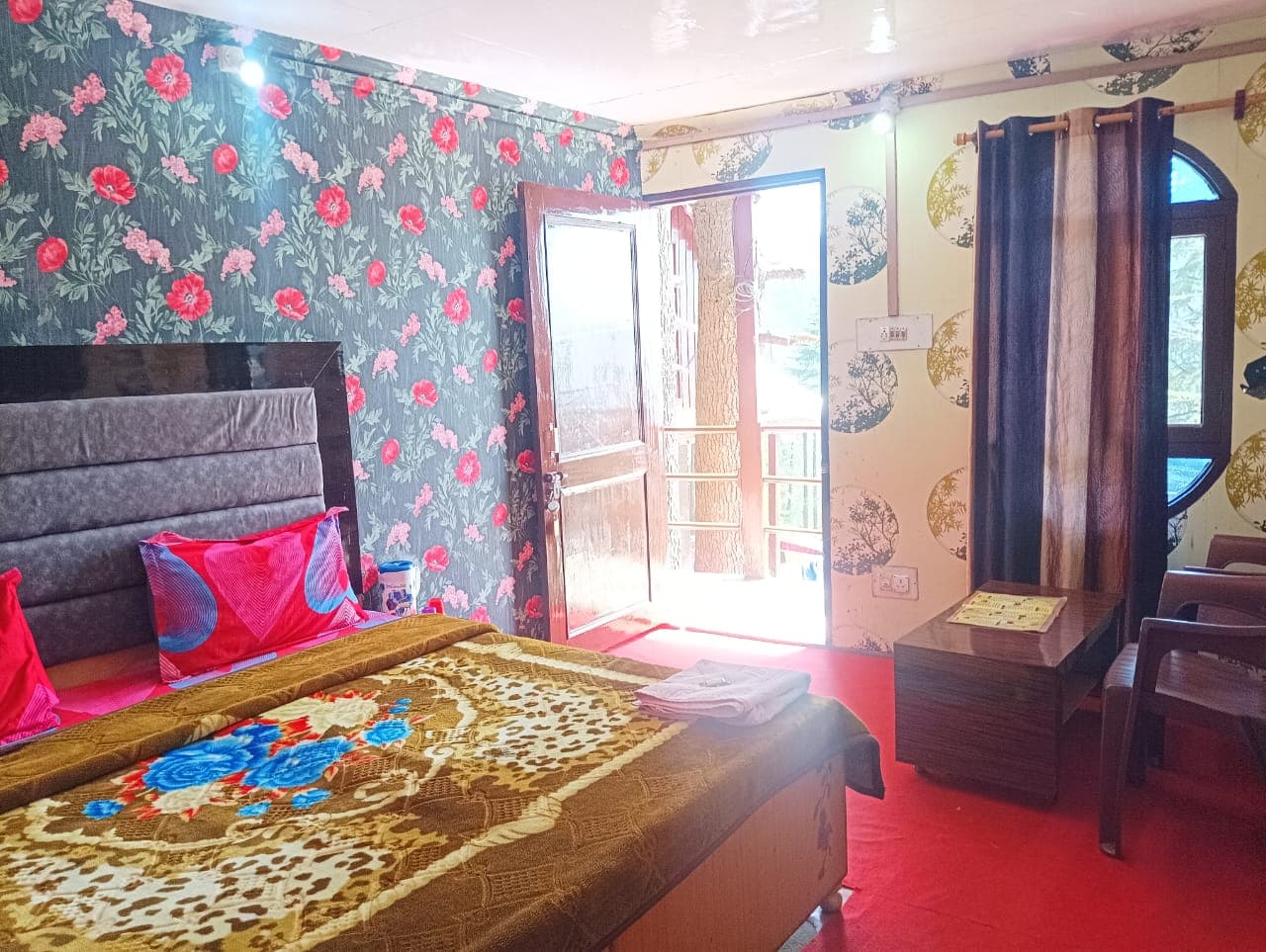 Cosy double bed room